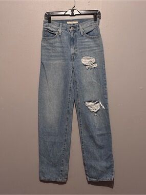 Levi’s Women’s 94’ Baggy Jeans